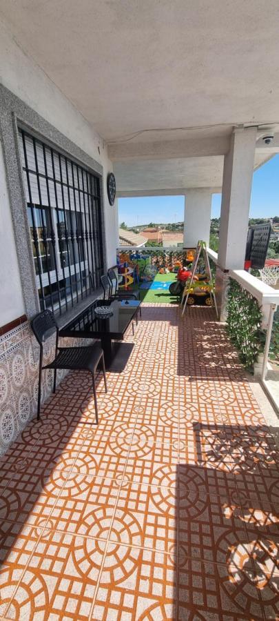 Villa Los Cantos Толедо Экстерьер фото